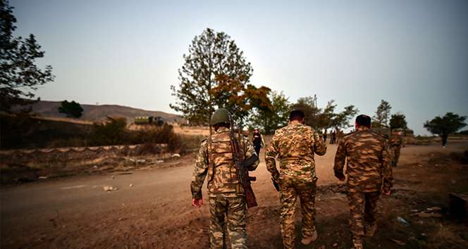 AZERBAYCAN VE  ERMENİSTAN ARASINDA GEÇİCİ İNSANİ ATEŞKES YAPILDI