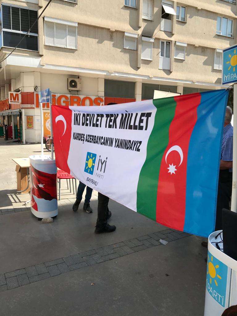 İYİ Parti Bayraklı’dan Azerbaycan’a destek Tek Mi̇llet İki̇ Devlet