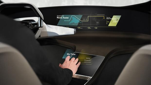 BMW’den sanal dokunmatik ekran konsepti!