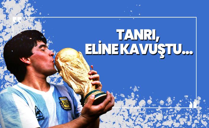 FUTBOL’UN EFSANE İSMİ DİEGO MARADONA HAYATINI KAYBETTİ