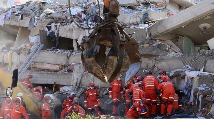 İZMİR’DEKİ DEPREMDE CAN KAYBI 58’YE YÜKSELDİ, 896 YARALI VAR