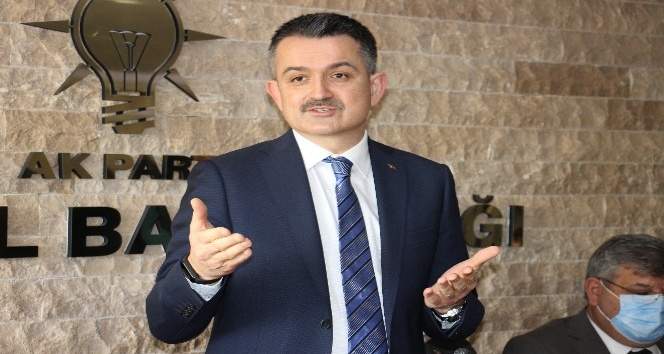 BAKAN PAKDEMİRLİ:BU ANAYASA BİZE BİR GÖMLEK KÜÇÜK GELİYOR