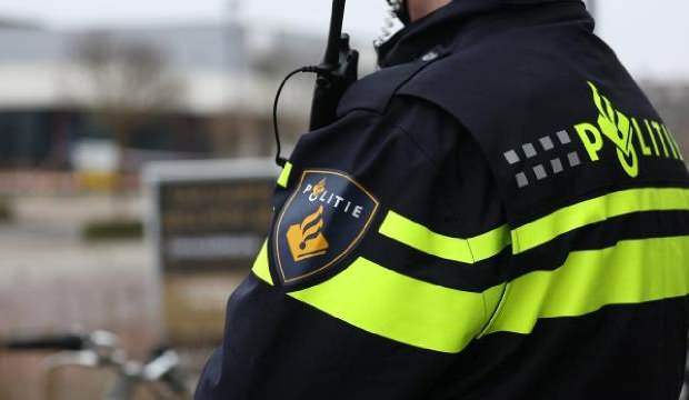 HOLLANDA POLİSİ IRKÇI PAYLAŞIM İÇİN TÜRKLERDEN ÖZÜR DİLEDİ