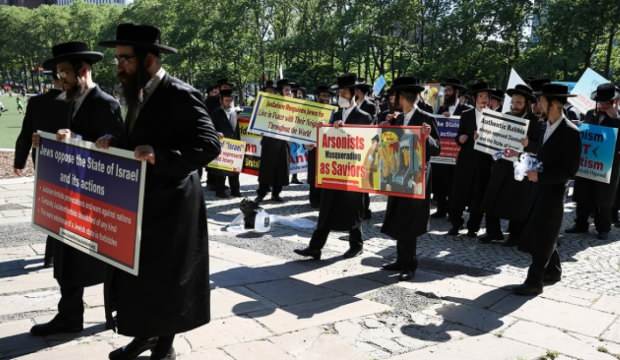 ABD’deki Yahudiler İsrail’i protesto etti