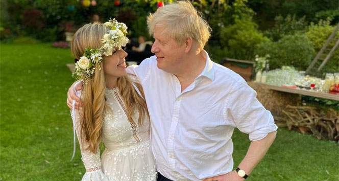 İngiltere Başbakanı Johnson, gizli törenle evlendi