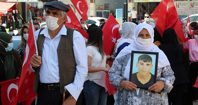 Şırnak anneleri çocuklarını HDP’den istiyor