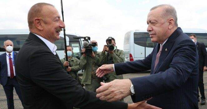 Cumhurbaşkanı Erdoğan, Aliyev ile bir araya geldi!