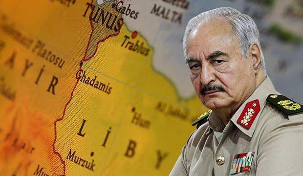Darbeci Hafter, Libya-Cezayir sınırını kapalı askeri bölge ilan etti