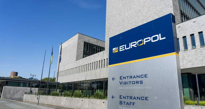 Europol’den küresel operasyon açıklaması: ‘800 kişi gözaltına alındı’