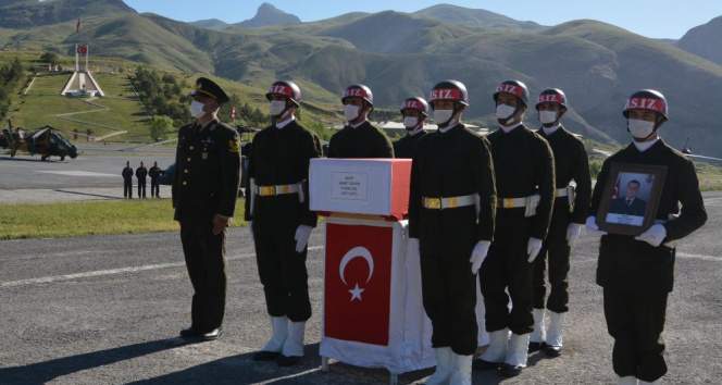 Irak şehidi, Hakkari’de yapılan törenle memleketine uğurlandı