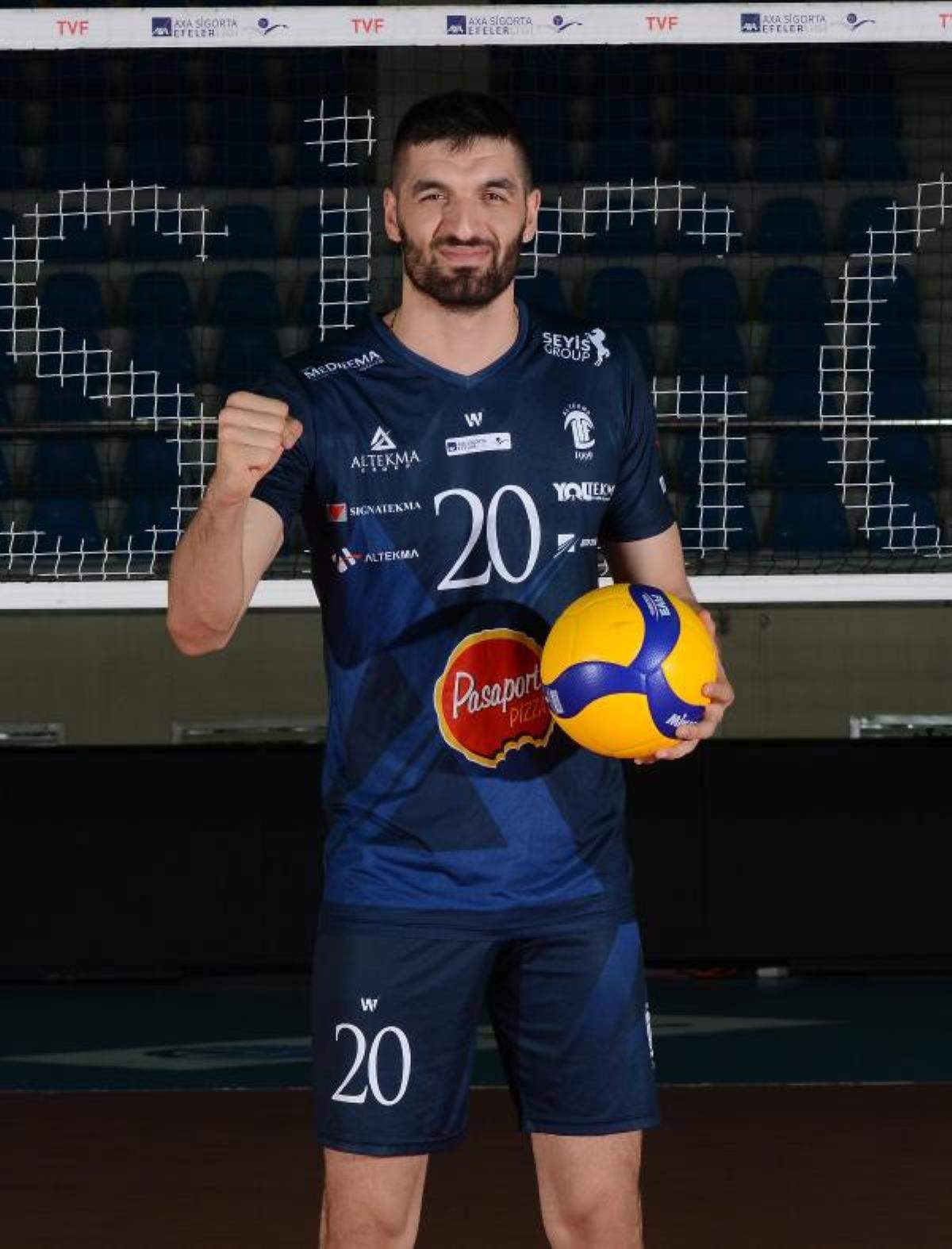 Voleybolda Altekma Emre yi bırakmadı