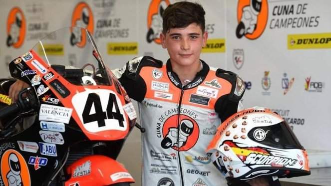 14 yaşındaki İspanyol motosikletçi kazada hayatını kaybetti