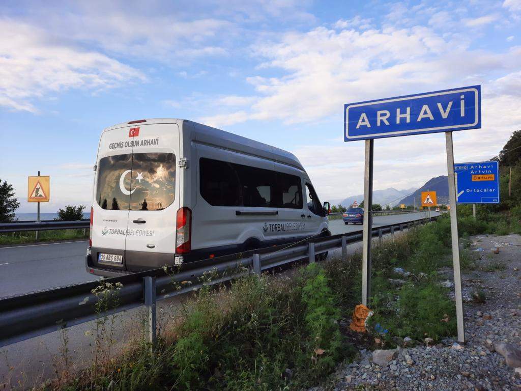 Torbalı Belediyesi’nden Arhavi’ye yardım eli