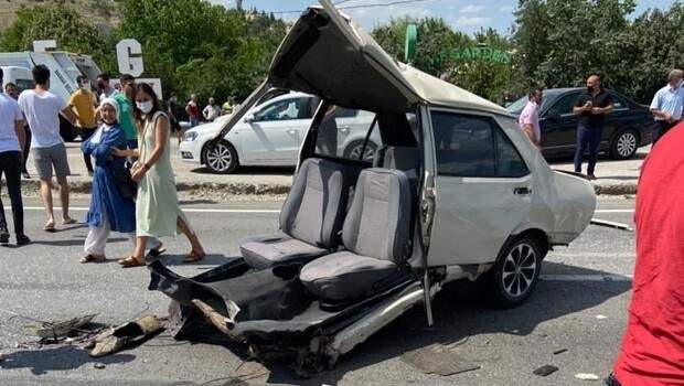 Korkunç kaza! Araç bu hale geldi: 1 kişi hayatını kaybetti