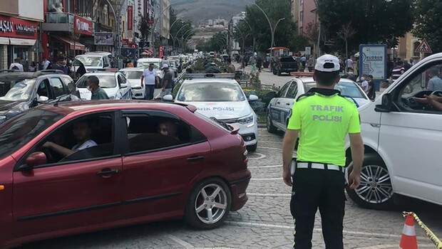 Türkiye’nin en az nüfusa sahip ili Bayburt, en kalabalık günlerini yaşıyor! Nüfusu ikiye katlandı