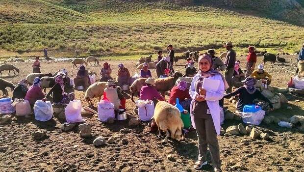 Viran hemşirenin zorlu yolculuğu! Her adımı bizim için… Bakan Koca paylaştı