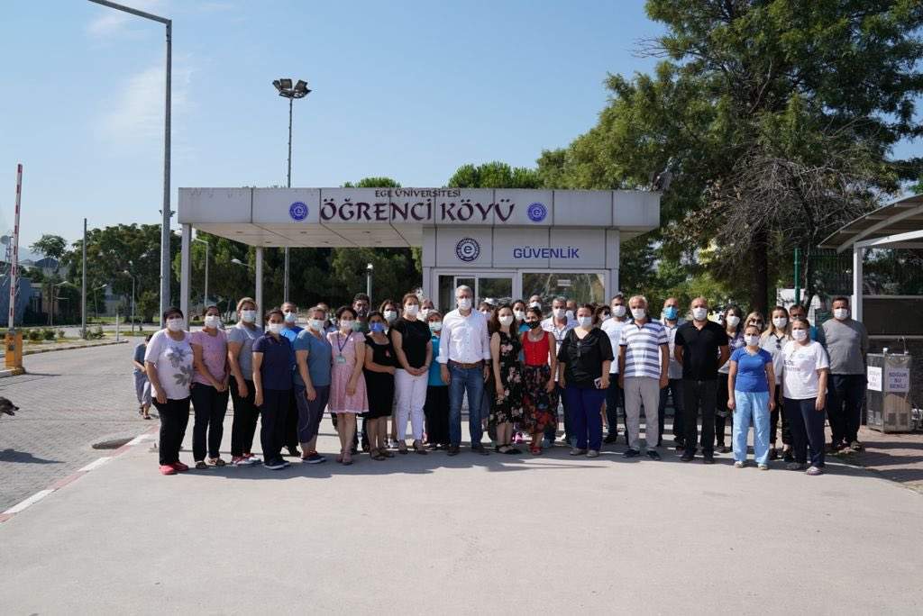 Egeli gençlere ev konforunda barınma imkânı
