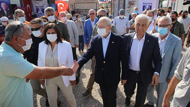 CHP Genel Başkanı Kılıçdaroğlu, Bodrum ve Milas’ta yangınlardan etkilenen mahalleleri ziyaret etti