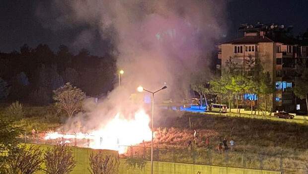 Denizli’de suçüstü yakalanmıştı! Yangın çıkarmaya çalışan kişi tutuklandı