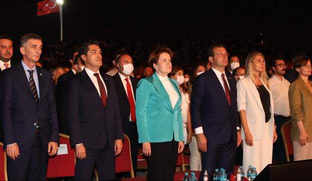 Meral Akşener’den İmamoğlu’na Fatih Sultan Mehmet benzetmesi: Aynı senin gibi