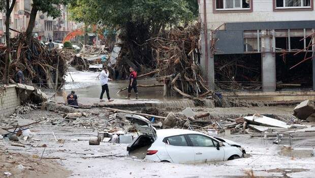 Son dakika haberi: Sel felaketinde can kaybı 74’e yükseldi