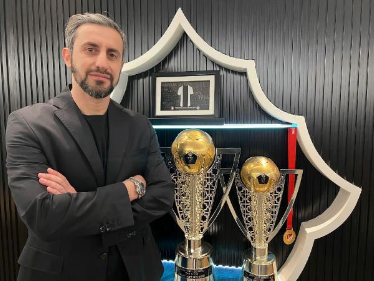 Altay da Serkan Özbalta imzaladı