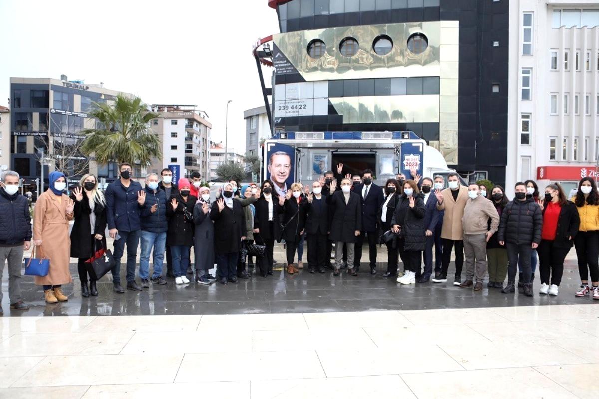 AK Parti İl Başkanı Sürekli, Narlıdere de ziyaretlerde bulundu
