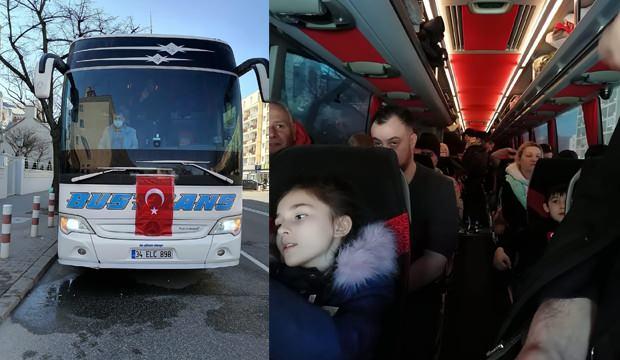 Varşova Büyükelçiliği, 52 kişiyi daha Türkiye’ye yolcu etti