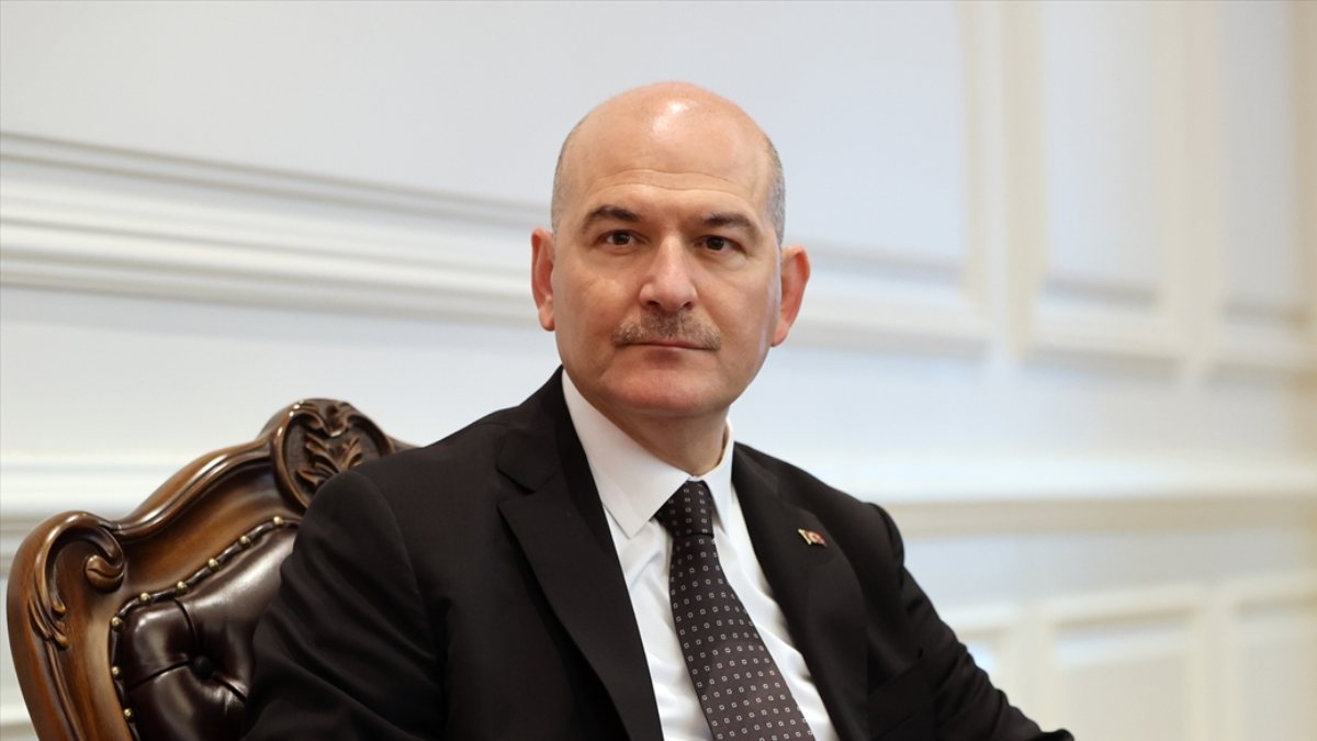 Süleyman Soylu, sınır dışı edilen Suriyeli sayısını açıkladı