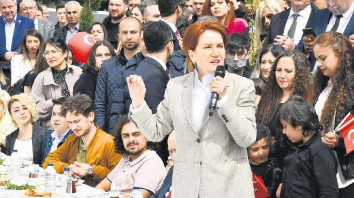 Akşener, hayal ettiği sofrada