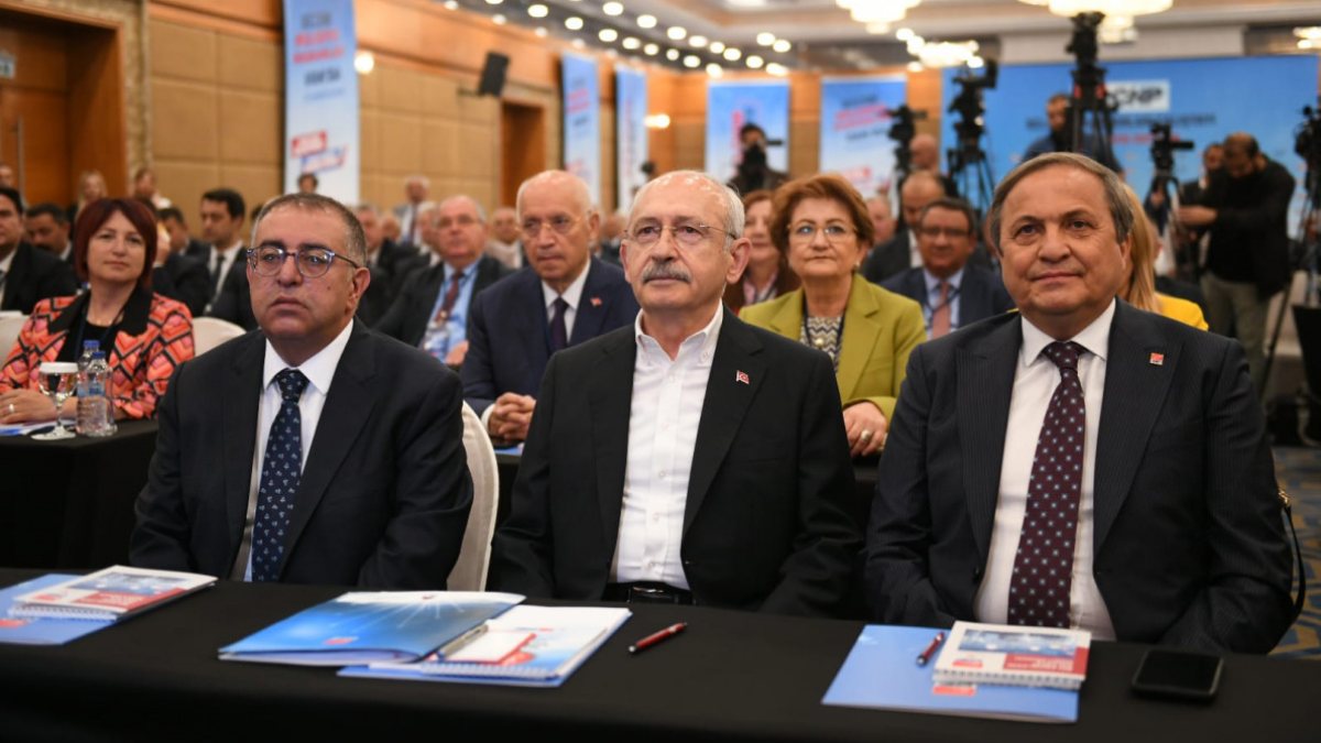 CHP’den Kılıçdaroğlu’na adaylık ilanı : Çankaya sizi bekliyor