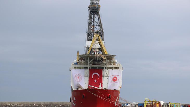 Türkiye’nin merakla beklediği 4. sondaj gemisi Mersin’deki limana demirledi