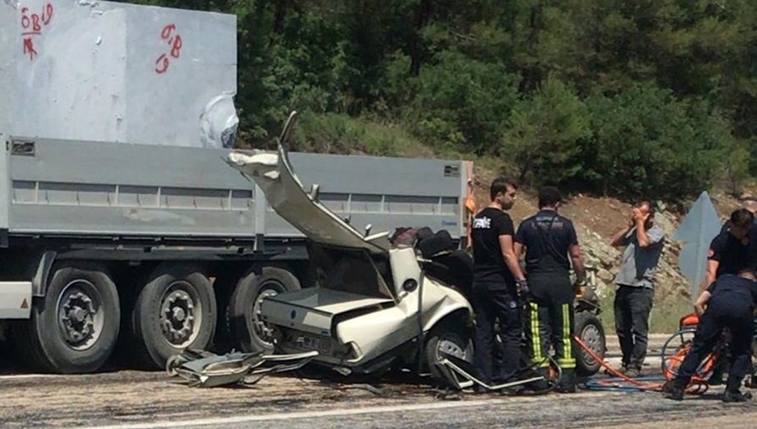 Bursa’da hastane dönüşü kaza: Anne ile oğlu öldü