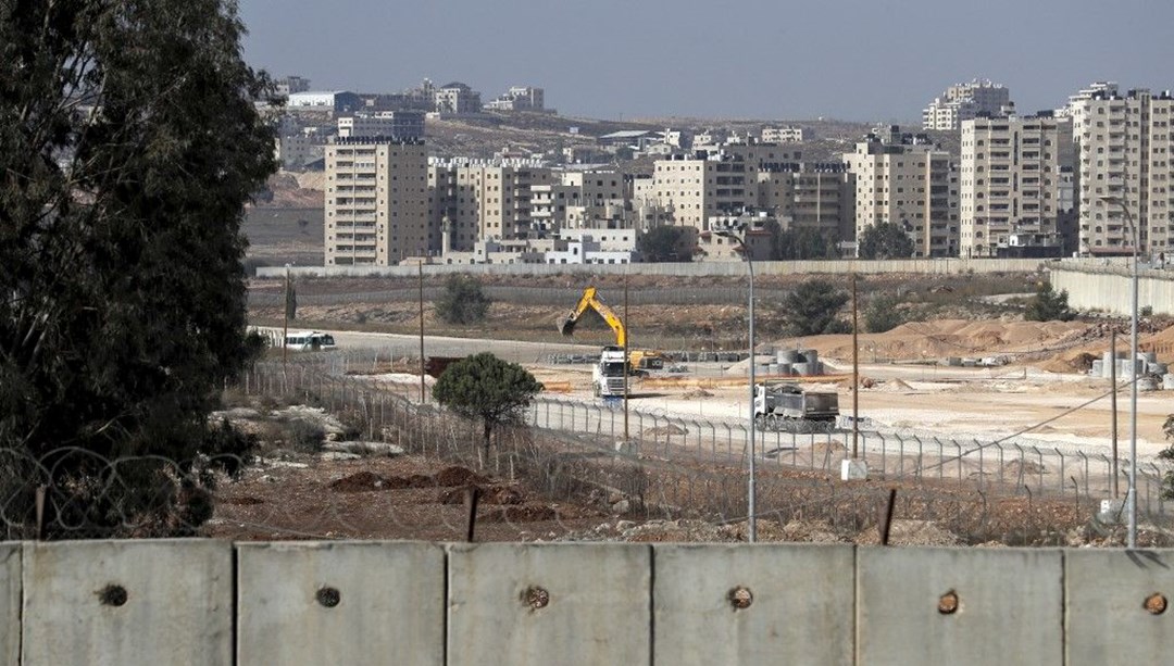 İsrail, Batı Şeria’da 45 kilometrelik duvar inşa etmeye başladı
