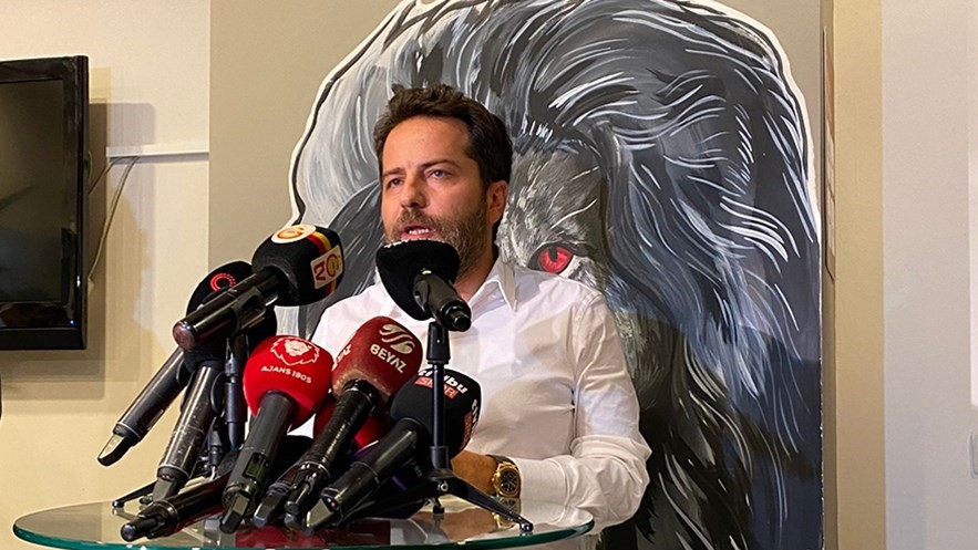 Erden Timur: Her maçta hakemleri de yenmek zorunda kalmak artık sıradanlaştı