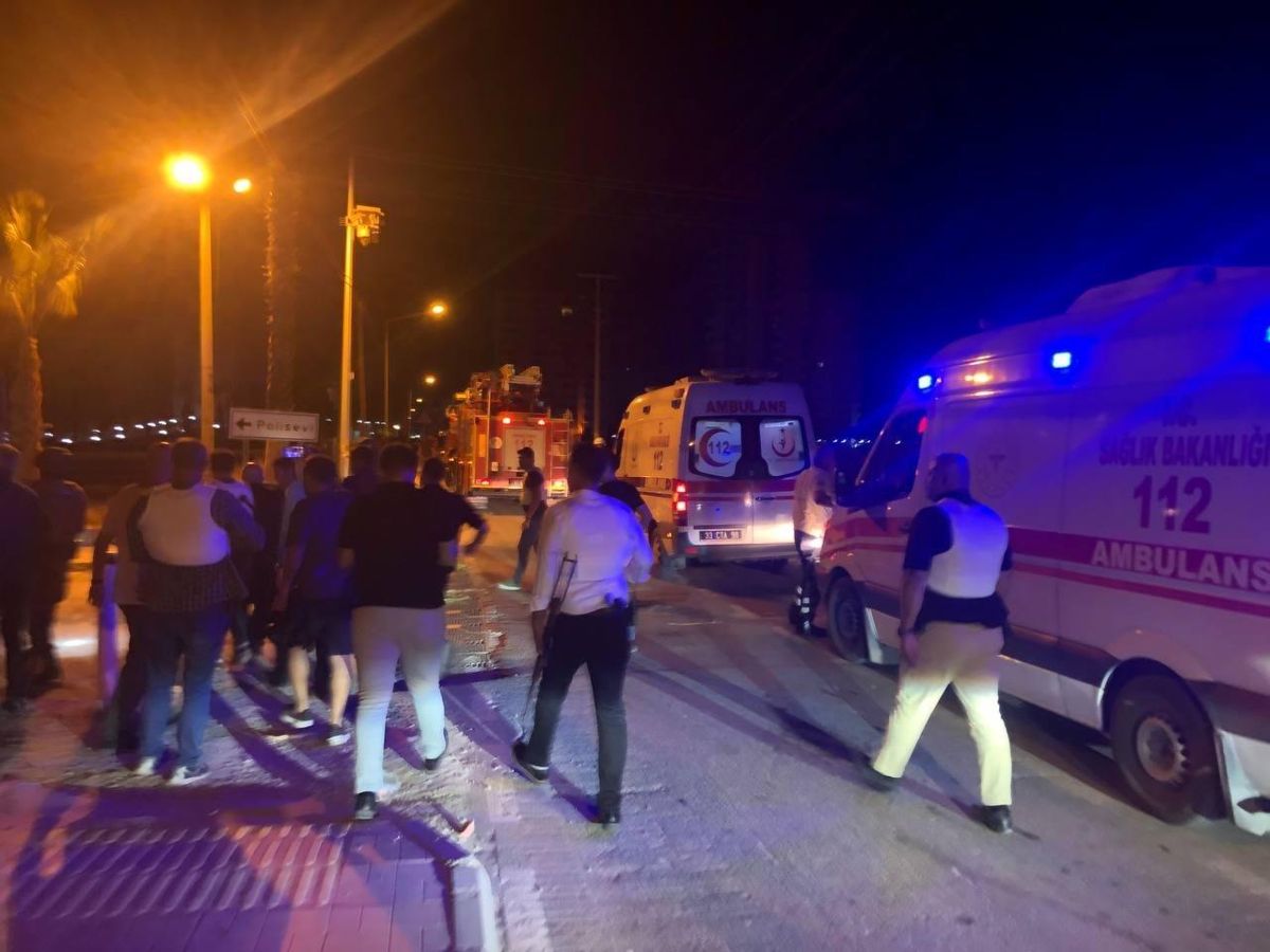 Mersin’de polisevine saldırı!
