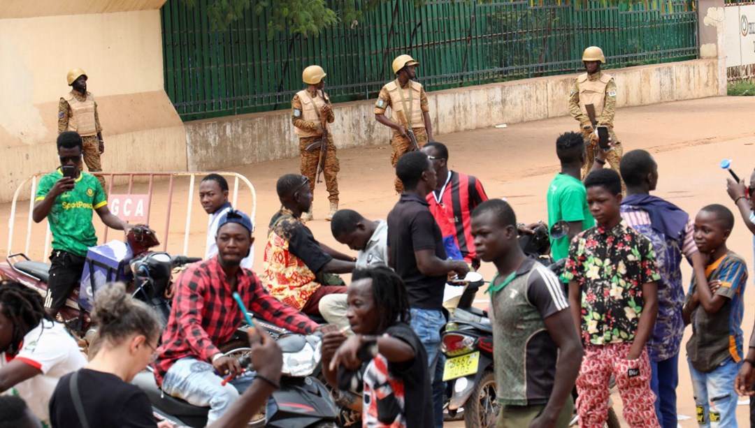 Burkina Faso’da askeri darbe