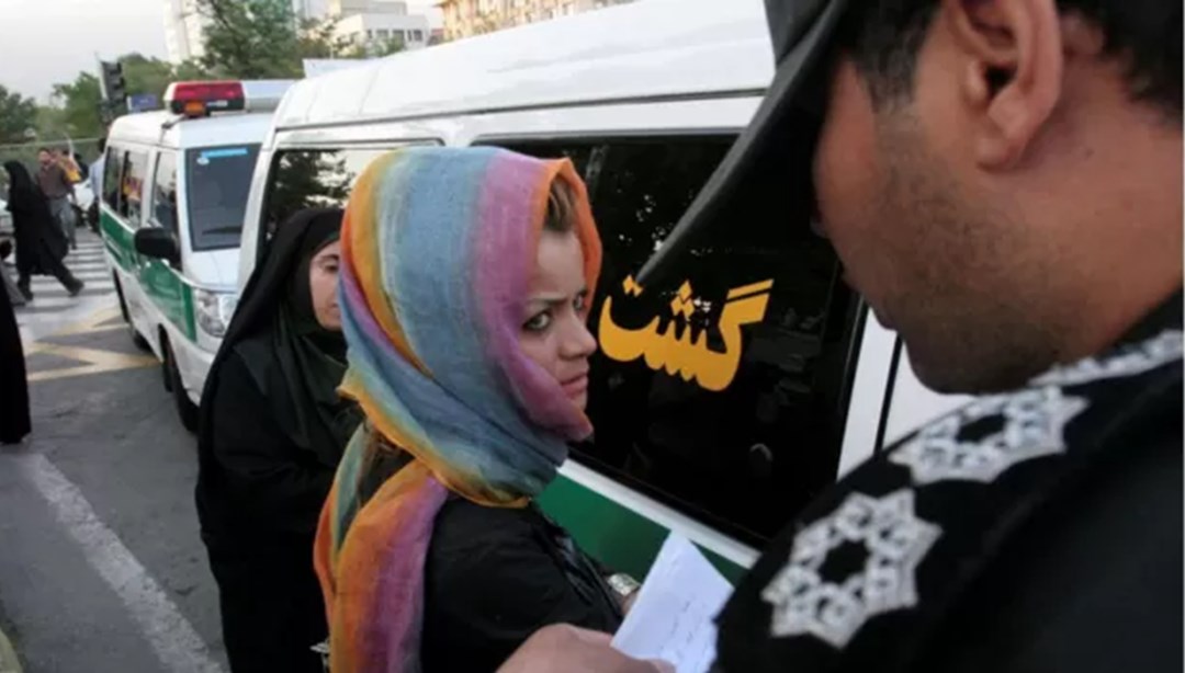 Mahsa Amini’nin ölümünün 40. gününde Tahran’ın birçok bölgesinde gösteriler düzenlendi