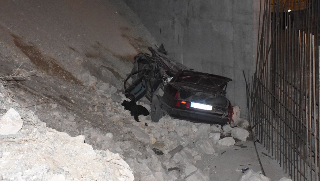 Afyonkarahisar’da feci kaza: Aynı aileden 4 kişi hayatını kaybetti