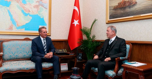 Bakan Akar, ABD’nin Ankara Büyükelçisi Flake ile görüştü