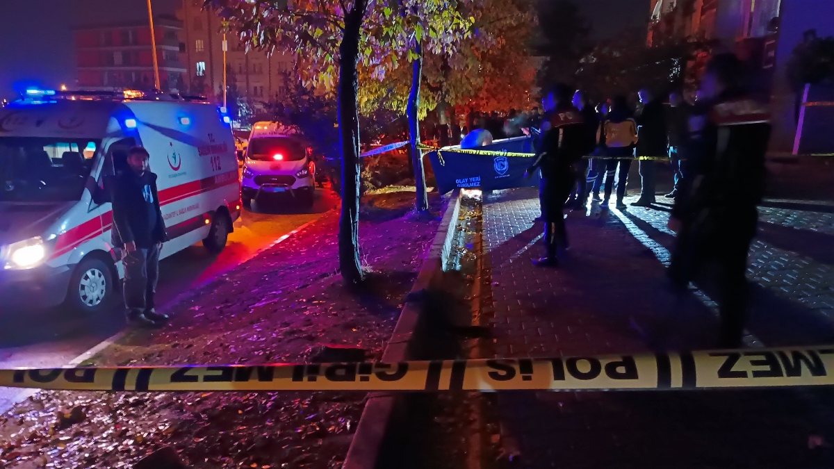 Gaziantep’te eşini sokak ortasında öldürdü