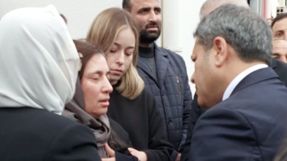 Gaziantep’te şehit annesi: HDP teröristtir, CHP de teröristtir