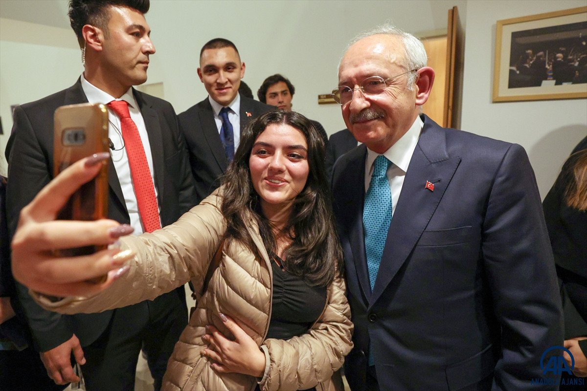 Kemal Kılıçdaroğlu üniversite öğrencileriyle buluştu