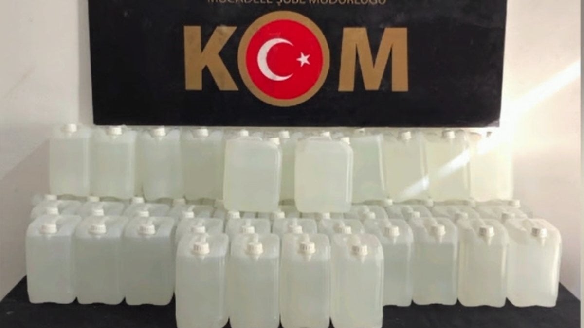 Gaziantep’te, 350 litre kaçak alkol ele geçirildi