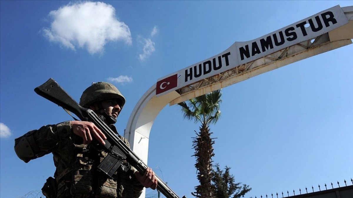 Hudut birlikleri 12 kişinin yasa dışı geçişini önledi