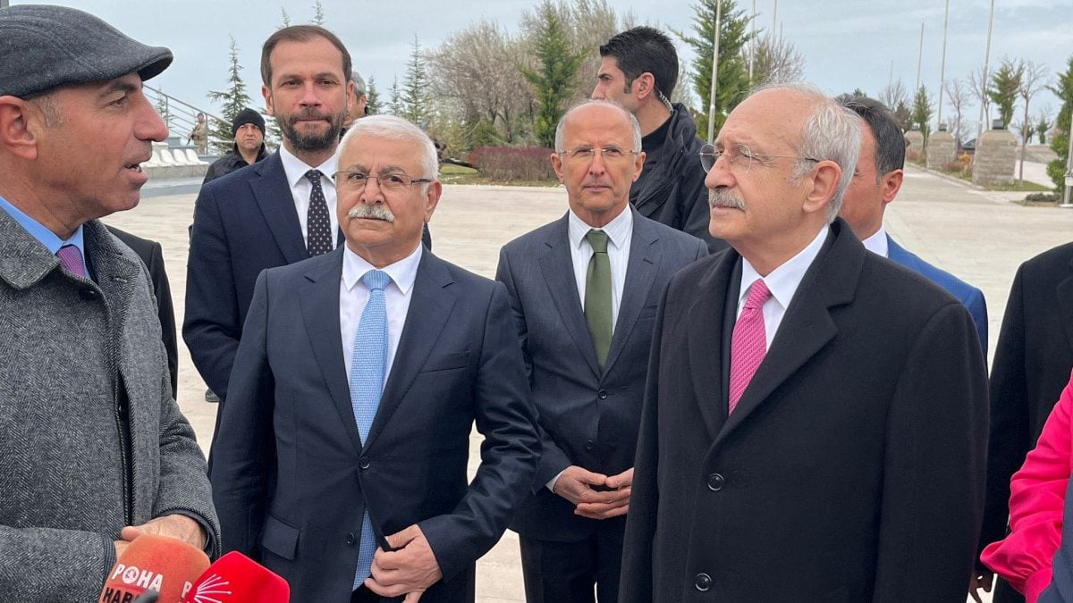 Kemal Kılıçdaroğlu, kanaat önderleri ve STK temsilcileri ile buluştu
