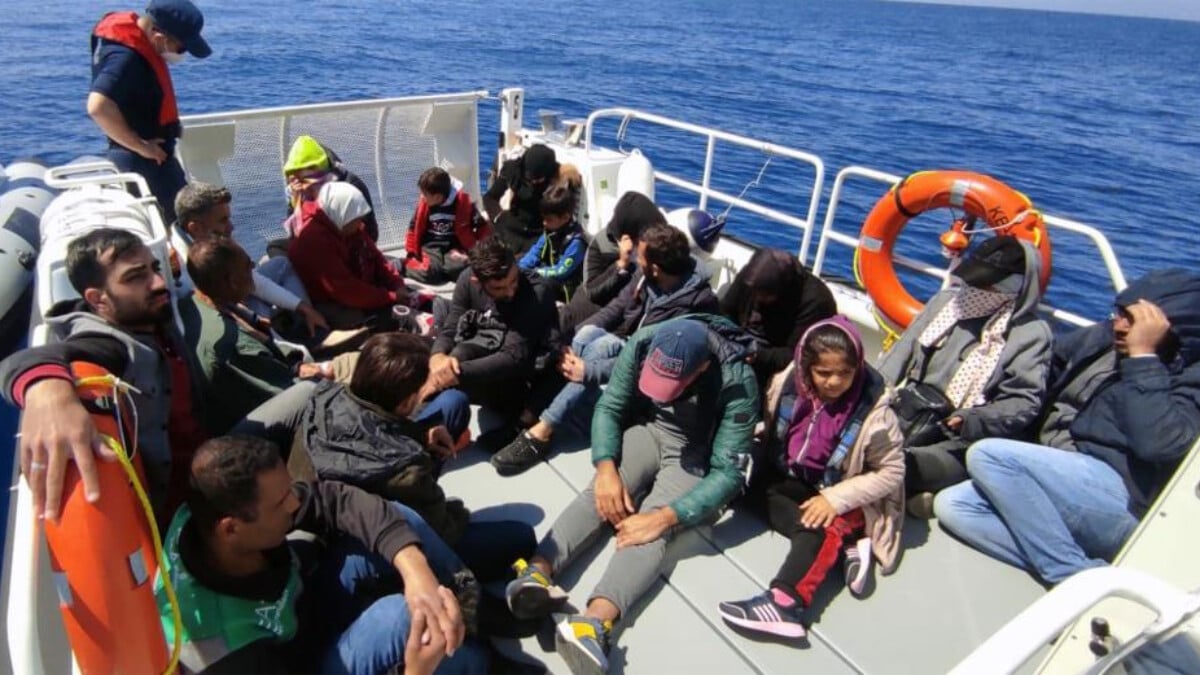 Muğla’da göçmen hareketliliği: 18 düzensiz göçmen kurtarıldı