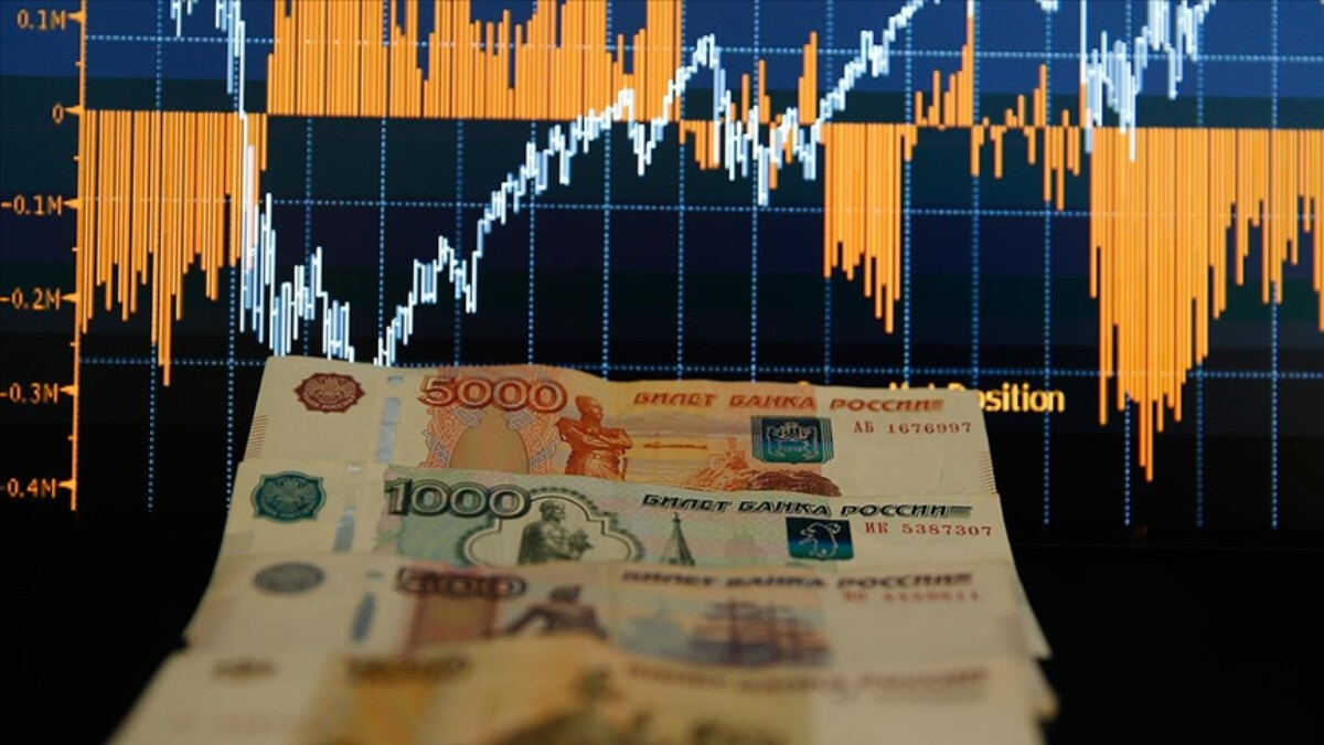 Rusya’da ihracat ödemelerinde rublenin payı doları yakaladı