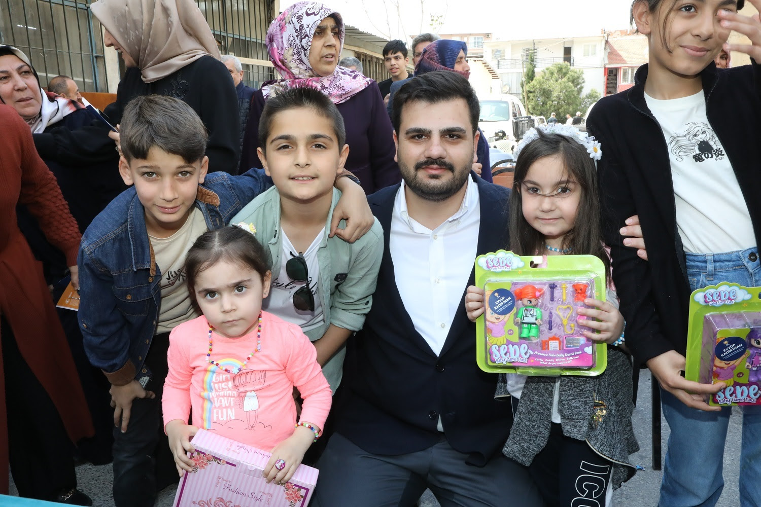 AK Parti Gençlik Kolları Genel Başkanı İnan’dan istemezükçülere tokat gibi cevap