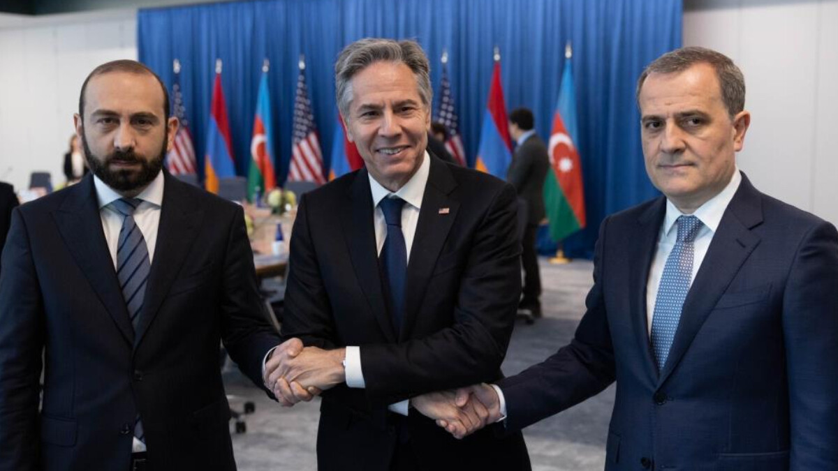 Azerbaycan ve Ermenistan, barış anlaşmasının bazı maddelerinde uzlaştı